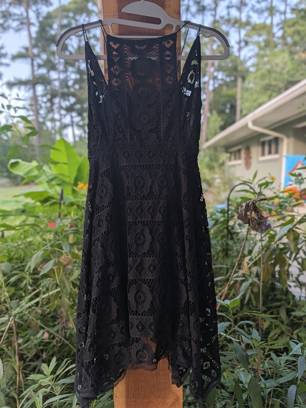 Free People Black Lace Sleeveless Dress - Elegant Women's Dress